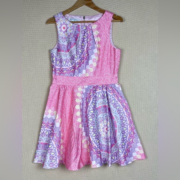 Maggy London Dresses & Skirts - COPY - Maggy London A-Line Sleeveless Dress